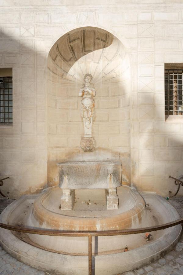 Campo De Fiori Grotto Apartment Rome Exterior photo